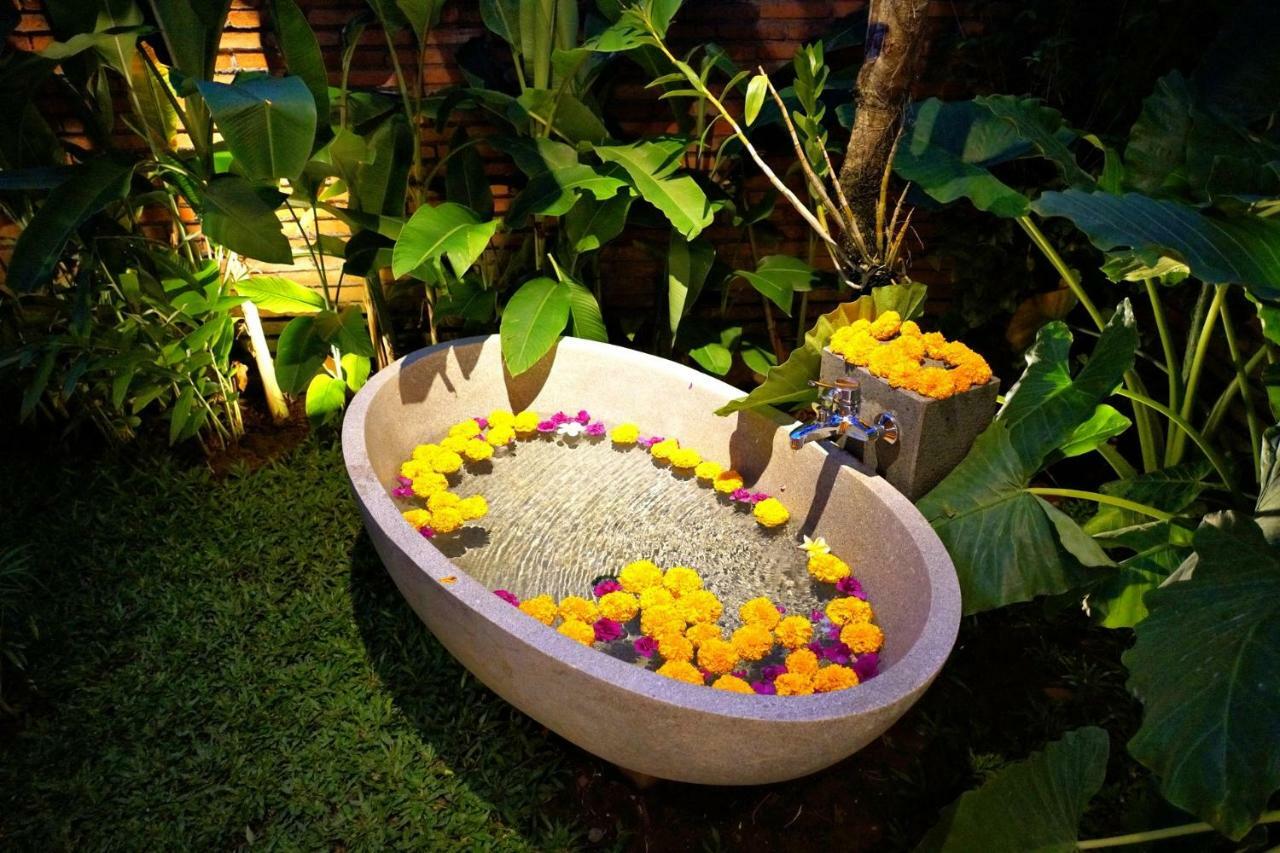 Delodtunduh Villa 2 Ubud  Exterior photo